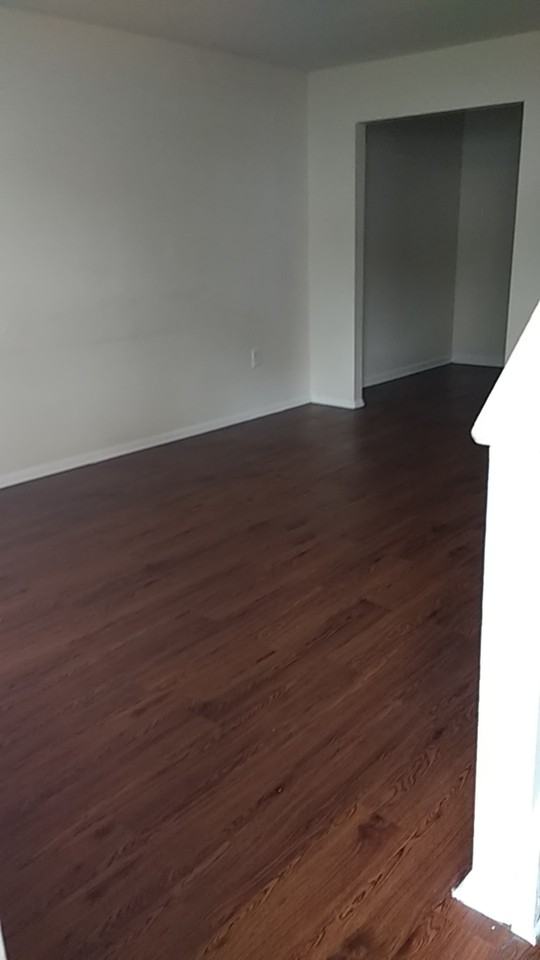 616 E 19th St - Photo 3 of 9