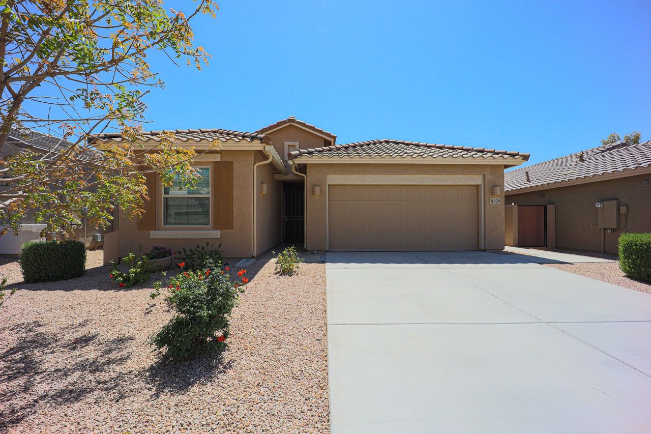 11039 E Verbina Ln - Photo 2 of 37