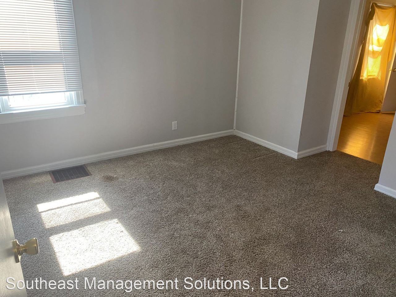 1441 N. Main St. - Photo 2 of 6