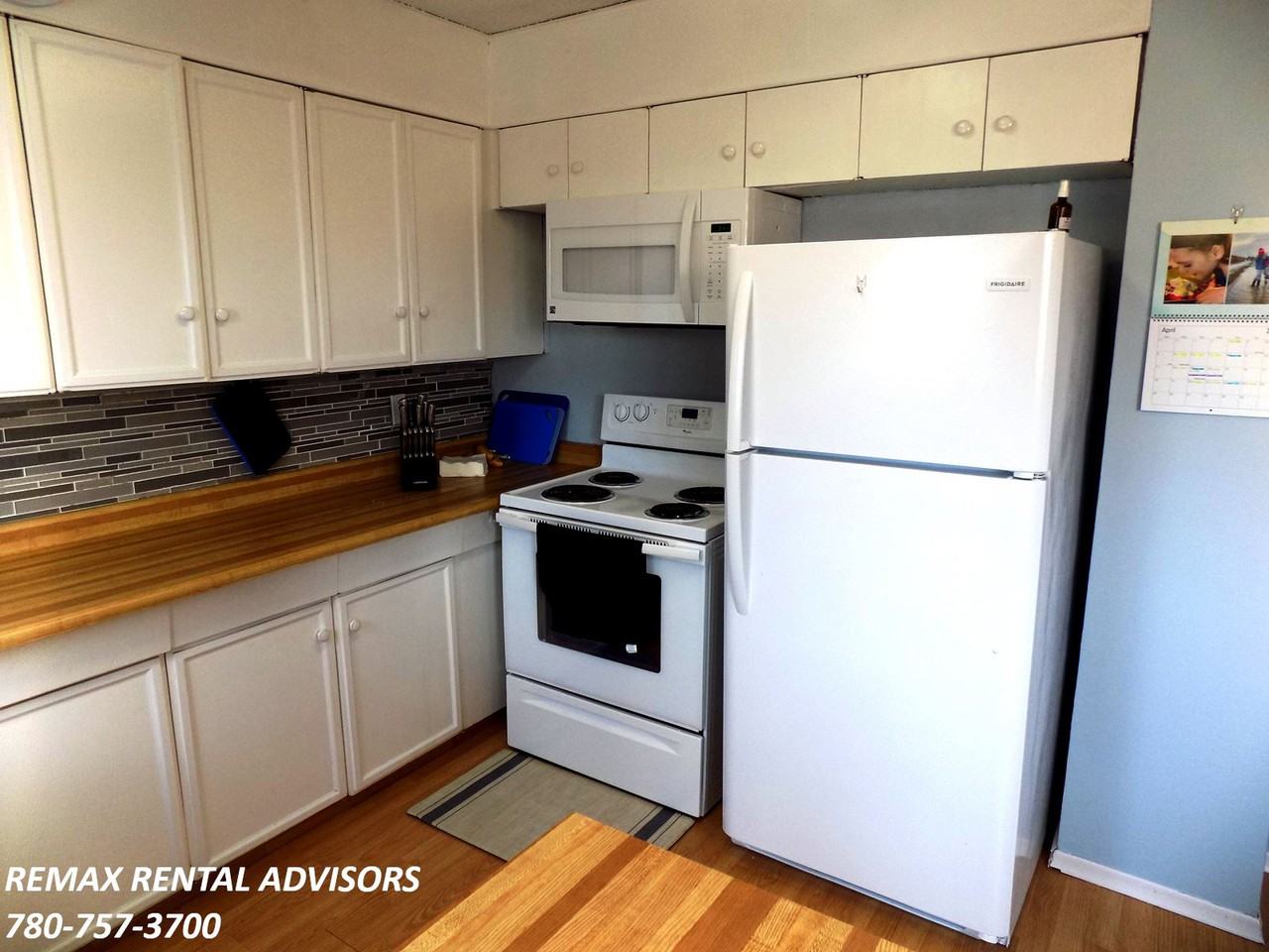 11224 136 Ave Nw - Photo 3 of 23