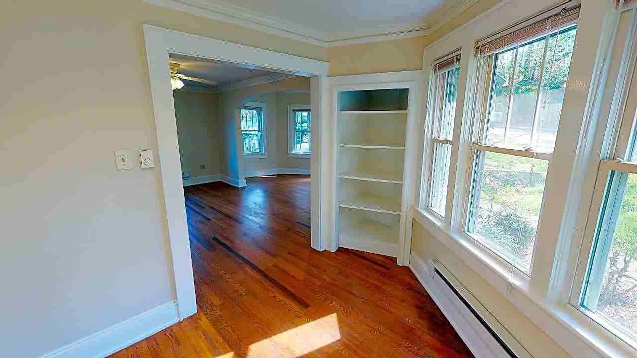 3 Gables Pl - Photo 3 of 10