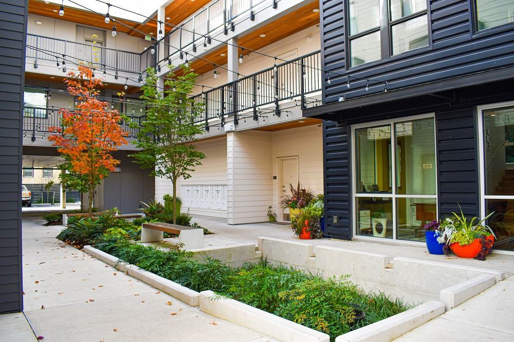 Sunnyside Belmont - Photo 2 of 24