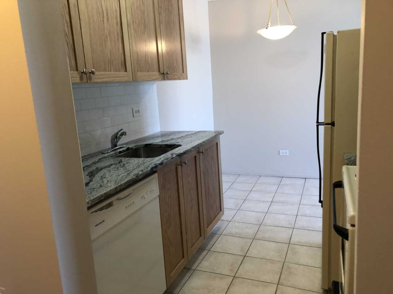 820 67 Avenue Southwest - Photo 2 of 8