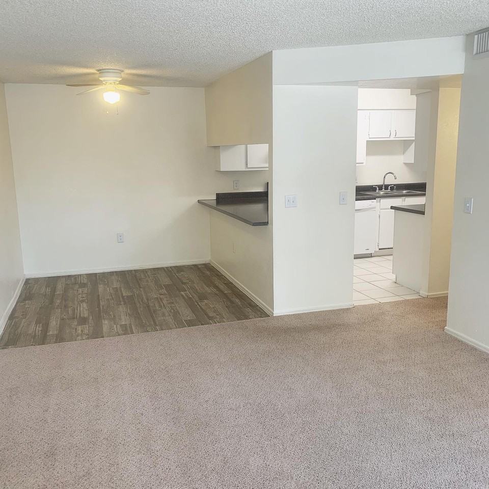 9777 N. Thornydale Road4206 #4206 - Photo 2 of 12