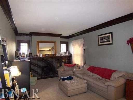 404 S State St - Photo 2 of 5