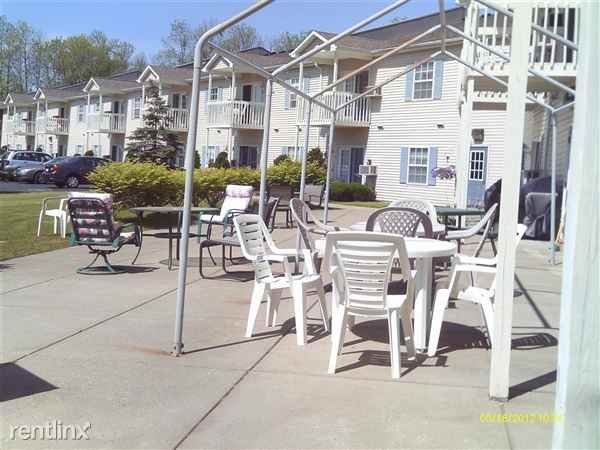 Seneca Pointe Senior Apartments - Photo 3 of 5