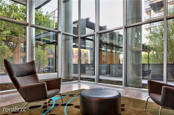 860 W Blackhawk St - Photo 3 of 19