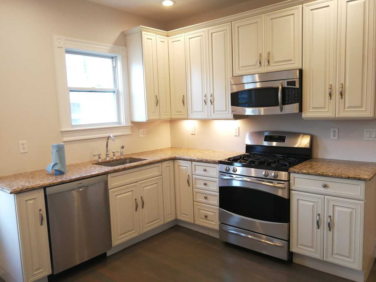 201 East Cottage Street #2 - Photo 2 of 5