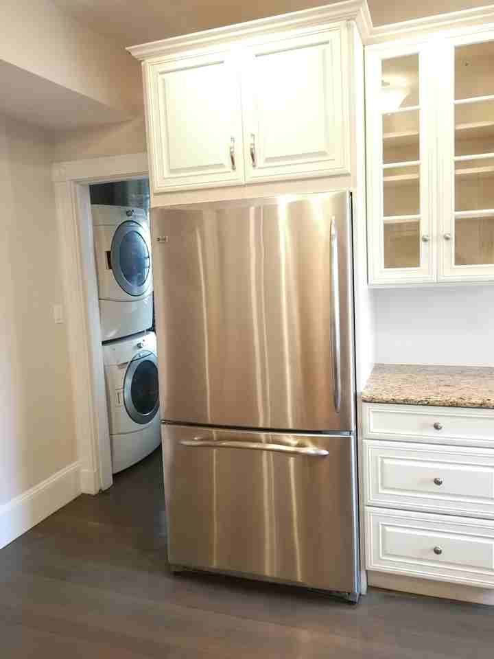 201 East Cottage Street #2 - Photo 3 of 5