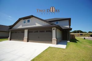 featured image of 12011 Rhya Ln #1