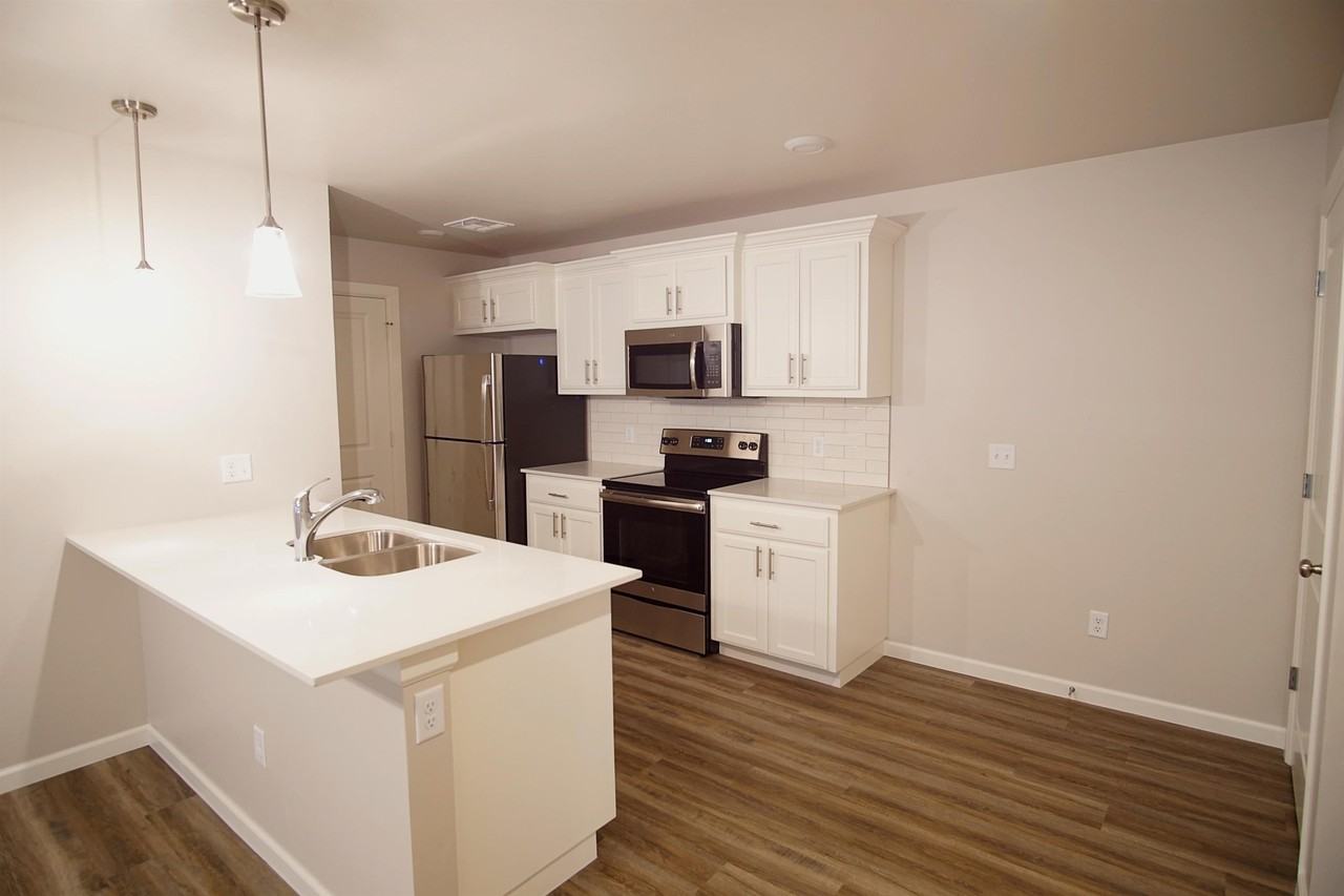 12011 Rhya Ln #1 - Photo 3 of 16