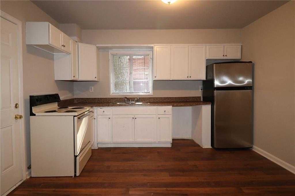 2711 Connally Dr Sw - Photo 3 of 18