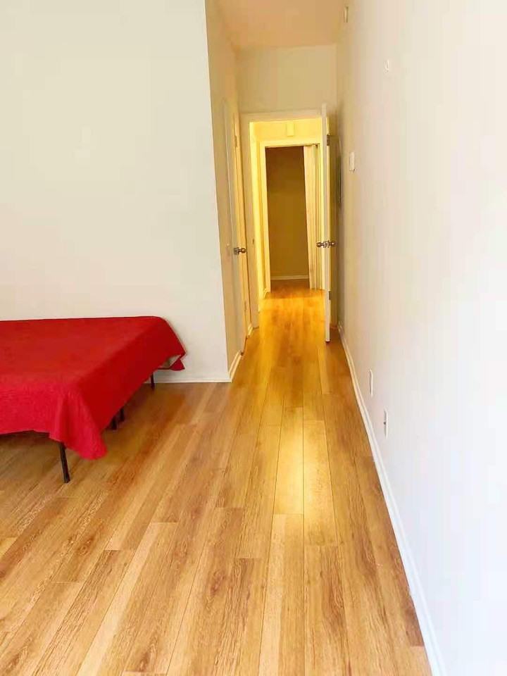 1424 Amherst Ave - Photo 5 of 50