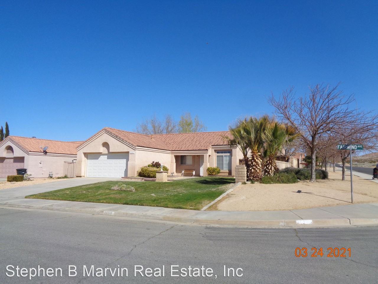1001 Fairwind Ave - Photo 2 of 11