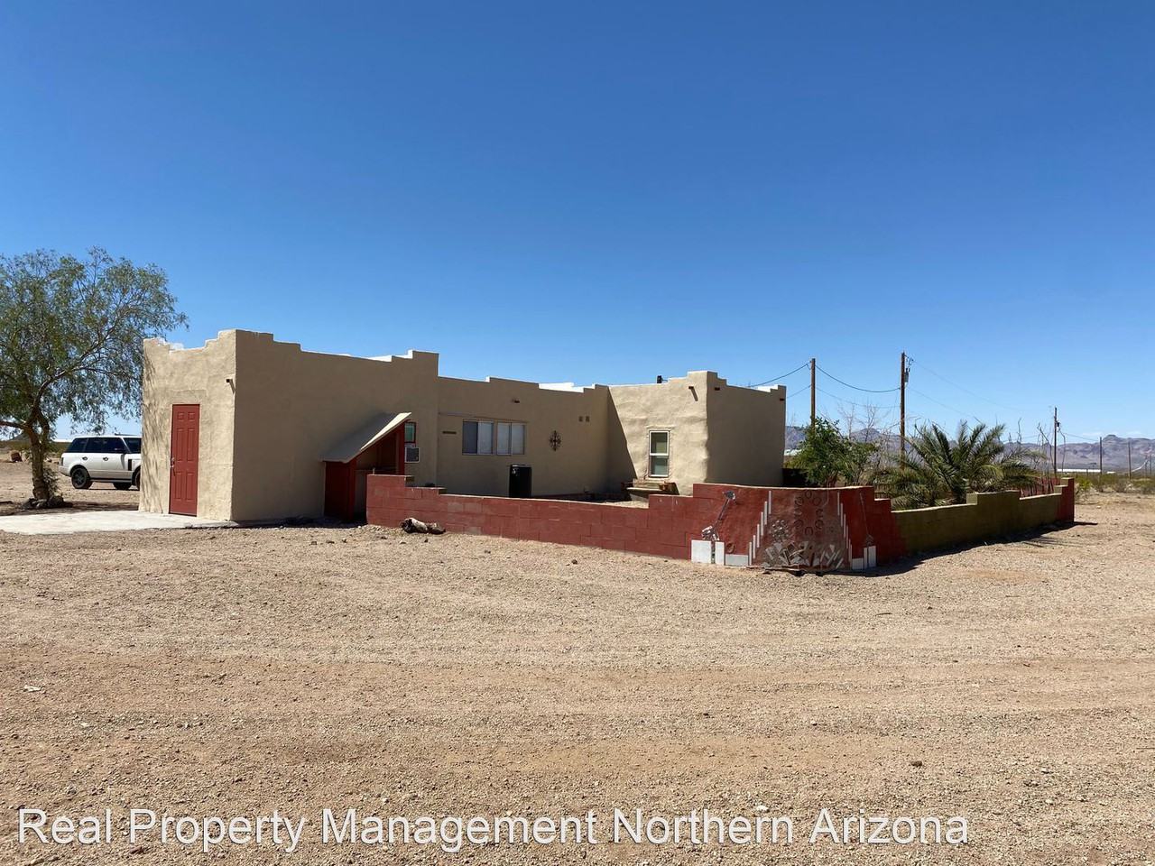 2440 S Kirkland Rd - Photo 3 of 23