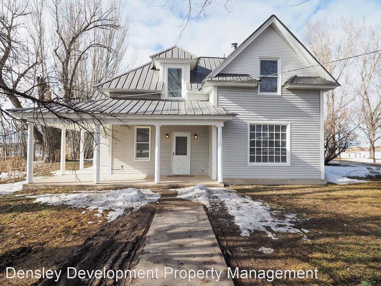 2451 S Highway 89 - Photo 2 of 36