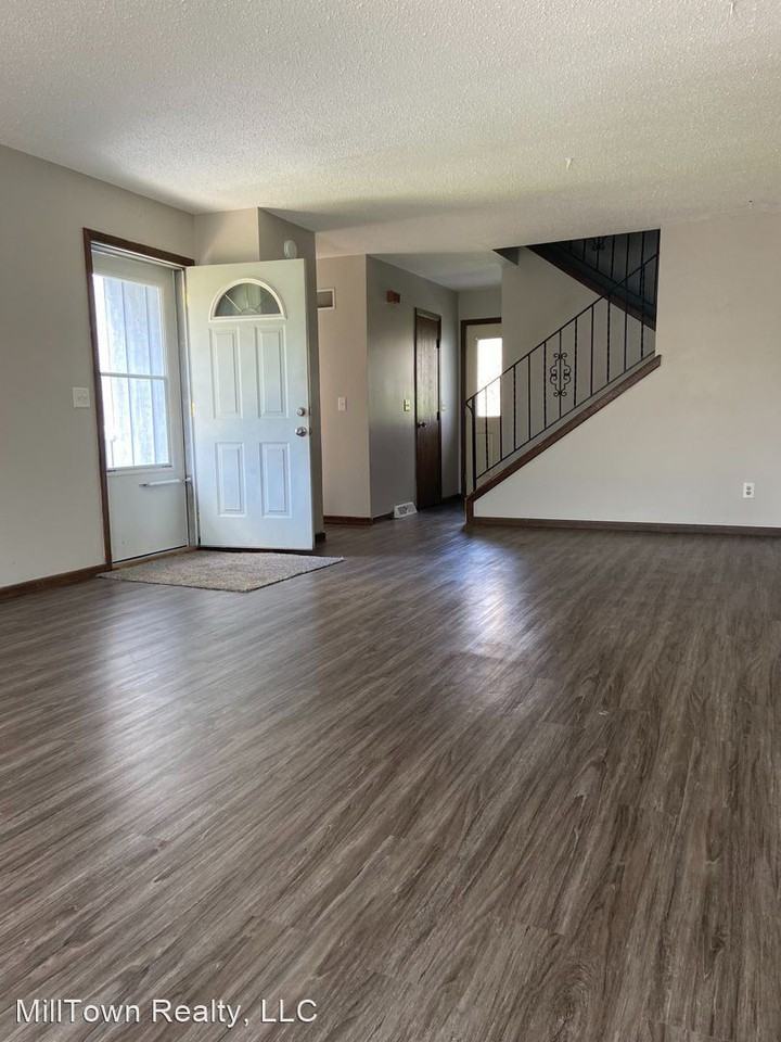 3312/3314 Schuetzen Lane - Photo 3 of 20