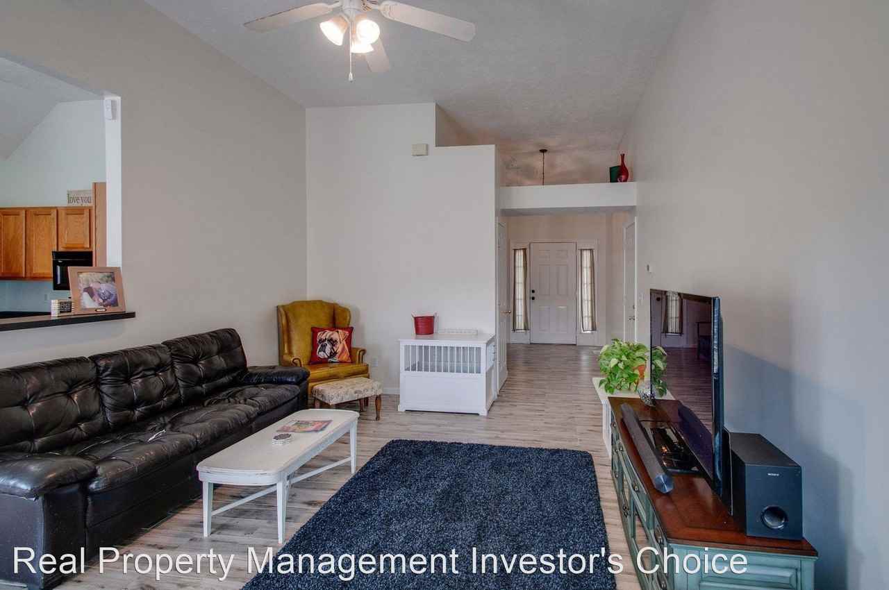7100 Legacy Dr - Photo 3 of 15