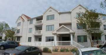 featured image of 4 Harbor Watch Dr #1