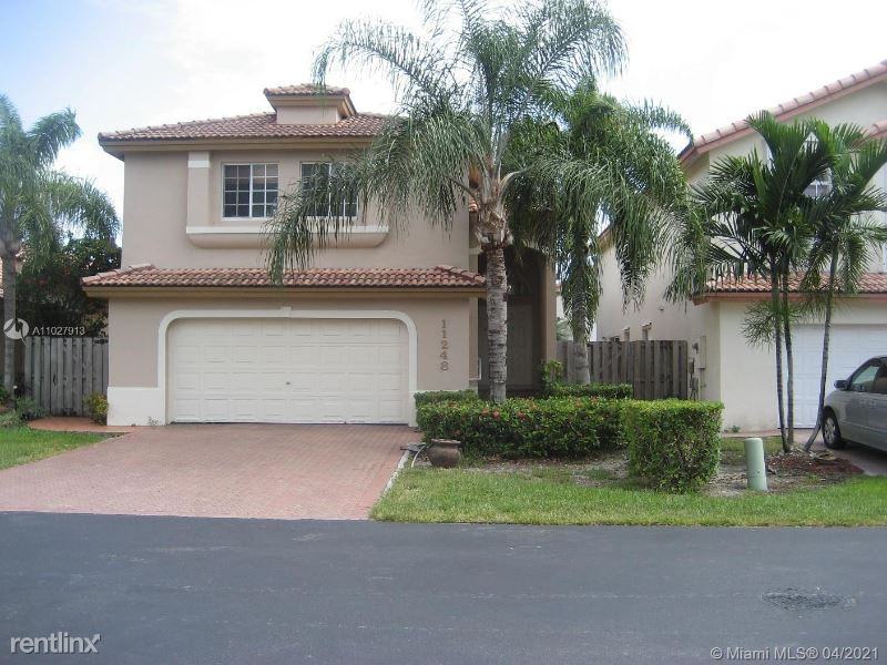 11248 Nw 51st Ter - Photo 2 of 22