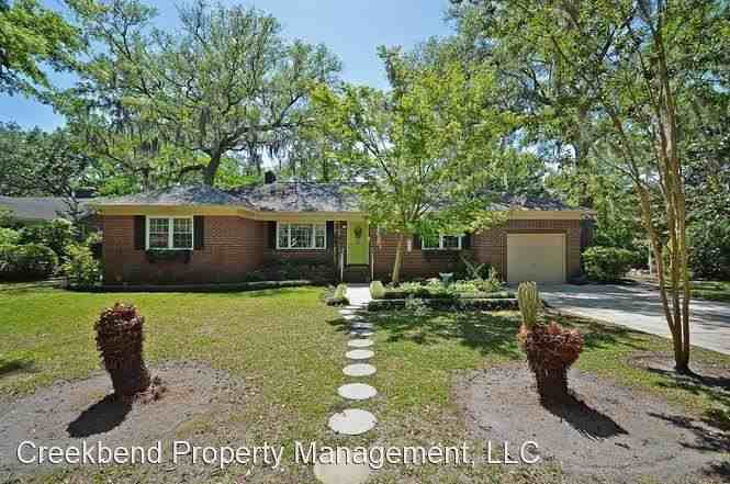 787 Woodward Rd - Photo 2 of 42