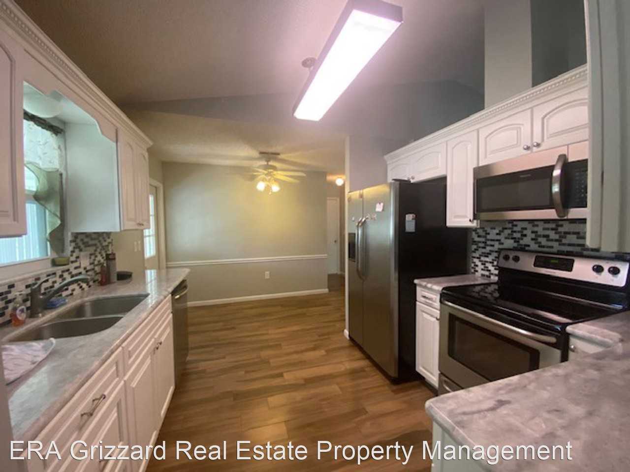 2236 Orkney Dr - Photo 2 of 13