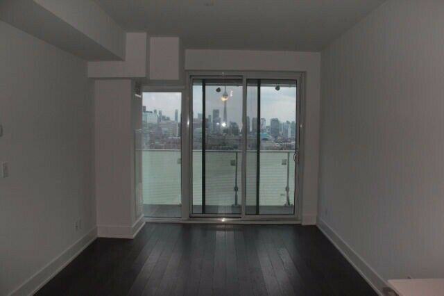 200 Bloor St W - Photo 3 of 10