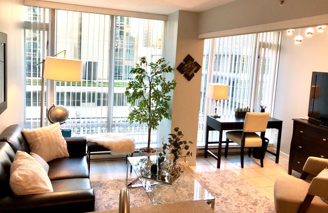 610 Granville St - Photo 5 of 20