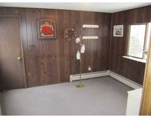 39 Tanglewood Ave - Photo 2 of 12