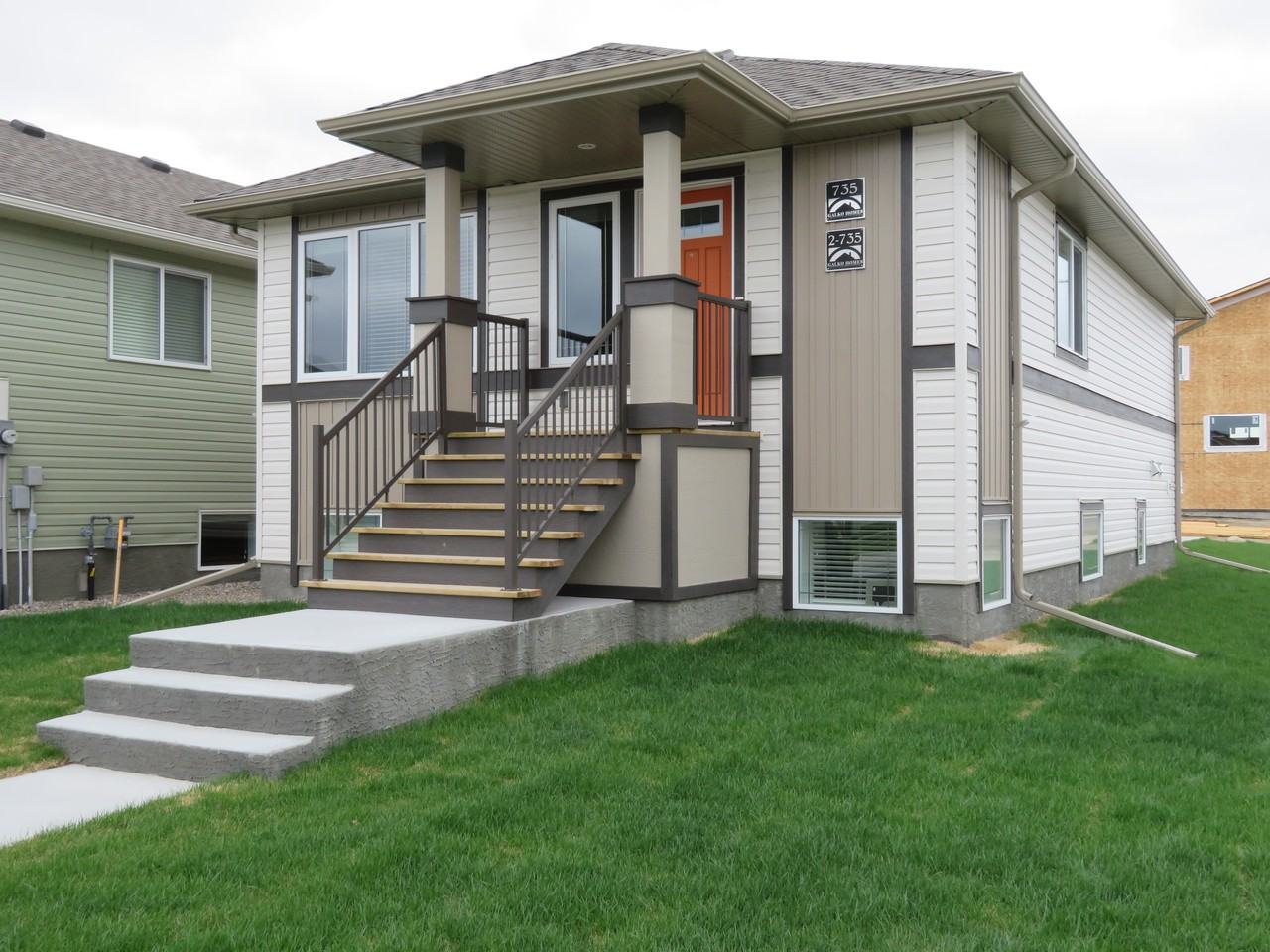 2 735 Coalbrook Close West, Lethbridge, AB T1J 5M9 2 Bedroom Apartment