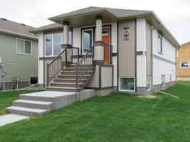 featured image of 2 -735 Coalbrook Close West #2