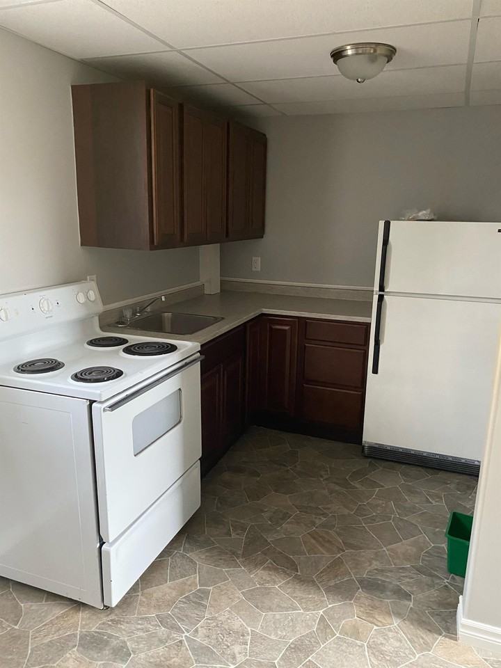 461 2-461 Church Street #2 - Photo 4 of 12