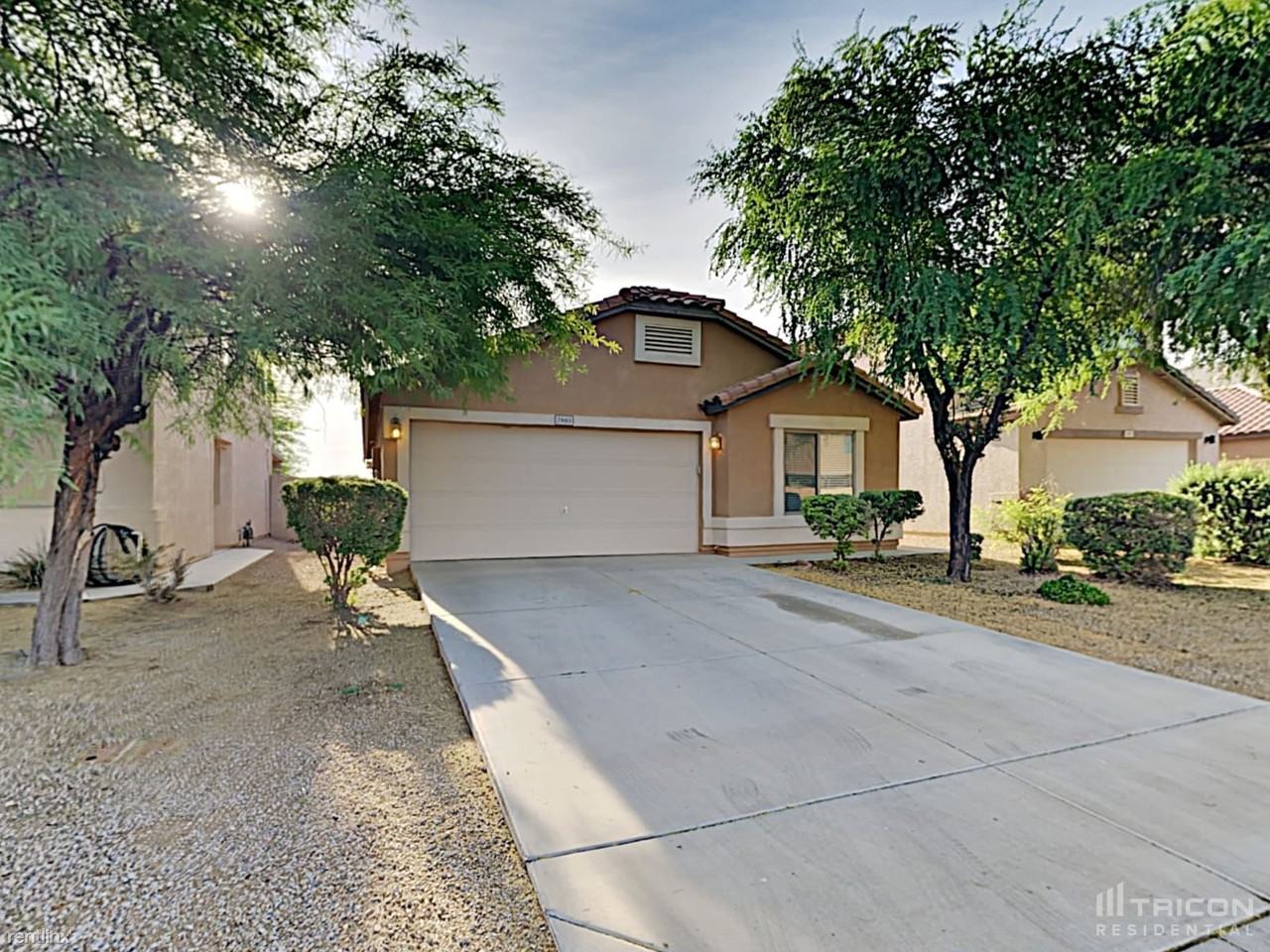 29165 N Pyrite Ln - Photo 2 of 15