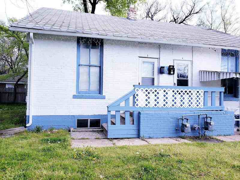 608 W 18th St N - Photo 2 of 16