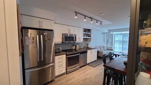 525 Adelaide Street West #01234