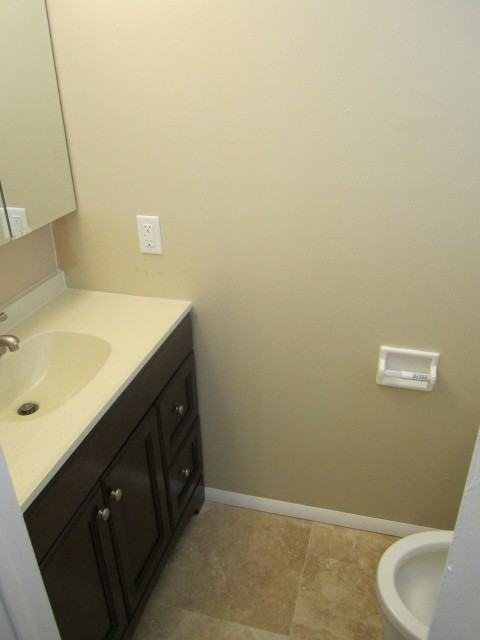 704 Northwest 1st Street - Photo 6 of 11