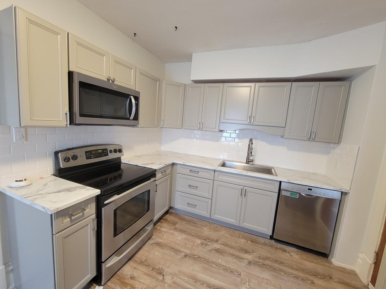 333 Marion St 1, Sudbury, ON P3E 3H1 4 Bedroom Apartment for Rent