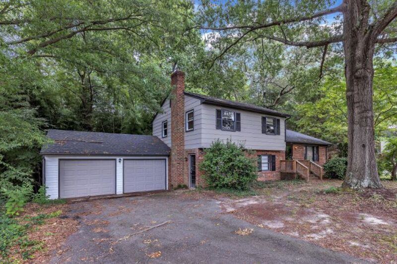 7256 Walnut Grove Ct - Photo 2 of 20