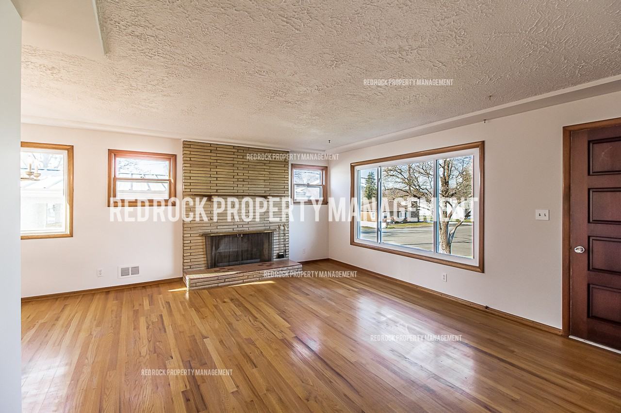 416 N Bannen Rd #1 - Photo 4 of 20