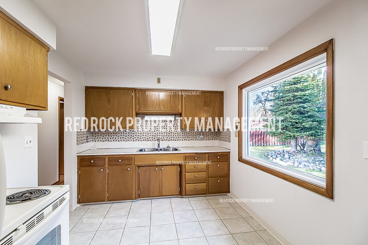 416 N Bannen Rd #1 - Photo 6 of 20