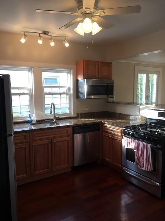 94 Whitin Ave - Photo 3 of 20