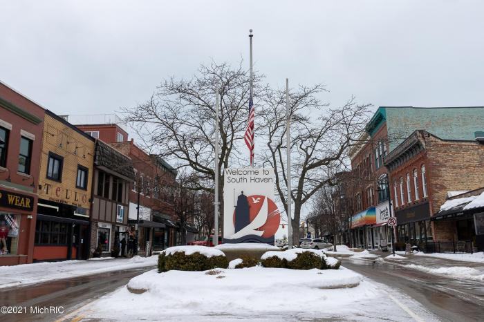 519B Phoenix St - Photo 3 of 32