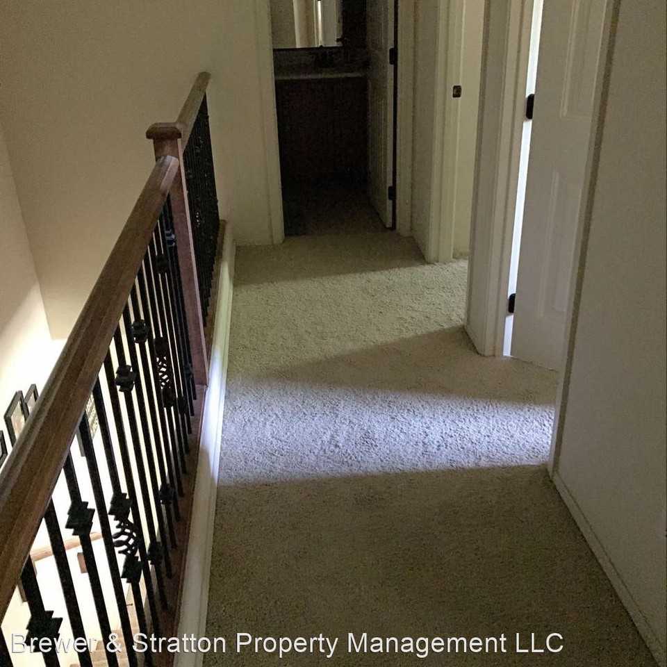 4714 E Waterman St #102 - Photo 3 of 3