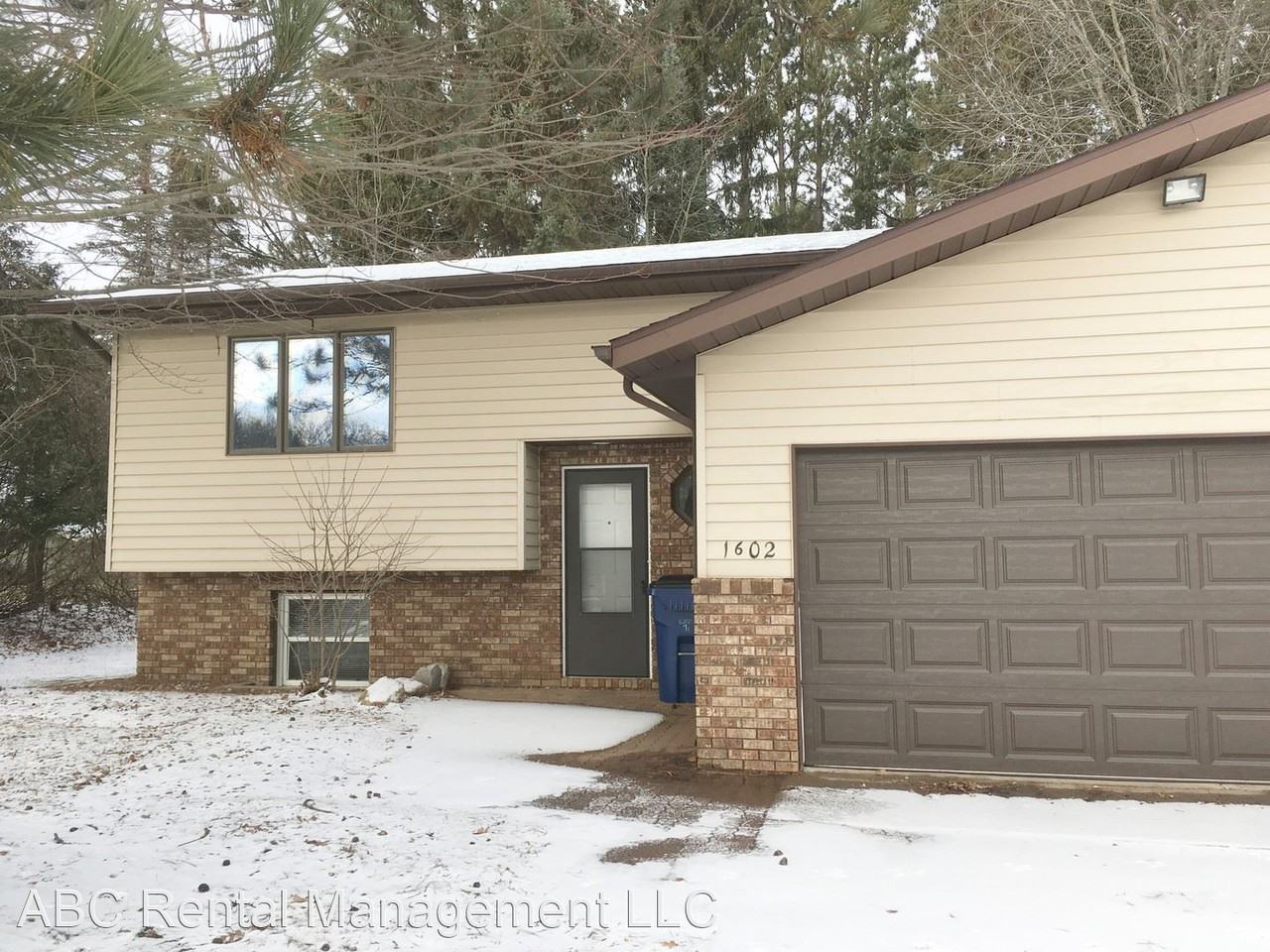 1602 Shorey Ave - Photo 2 of 24