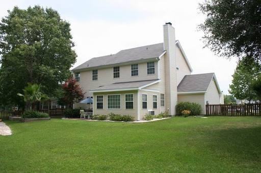 3304 Hearthside Dr - Photo 2 of 11