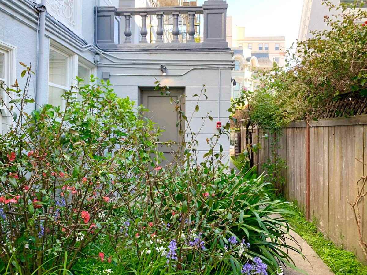 2350 Washington St. - Photo 6 of 18