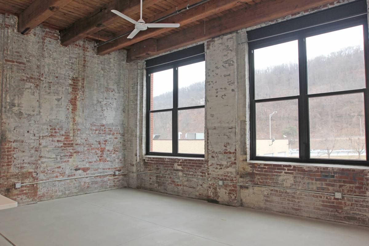 2501 LIBERTY AVENUEAPT 2-E #2E - Photo 4 of 10