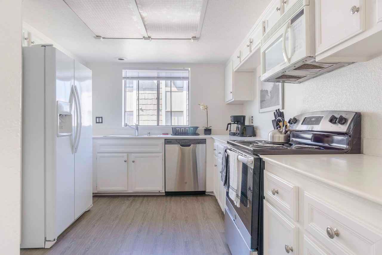 4088 Mahaila Avenue - Photo 2 of 7