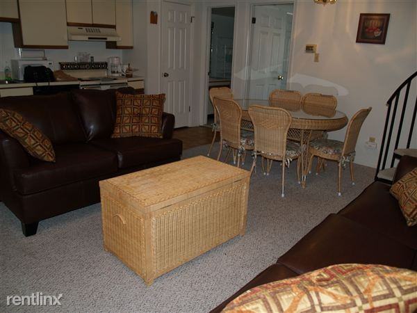 323 44th St S - Photo 3 of 9