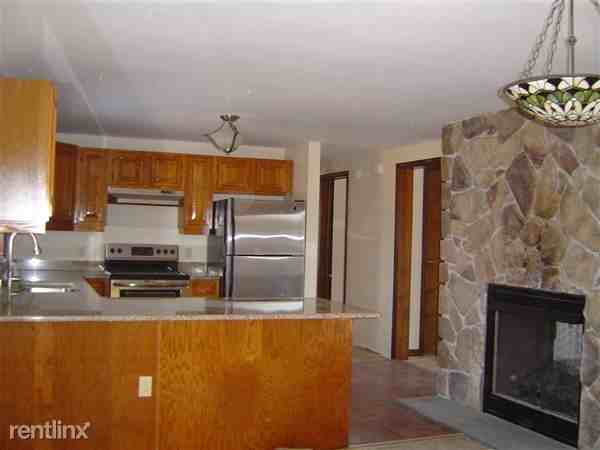 452 Park Rd - Photo 3 of 25